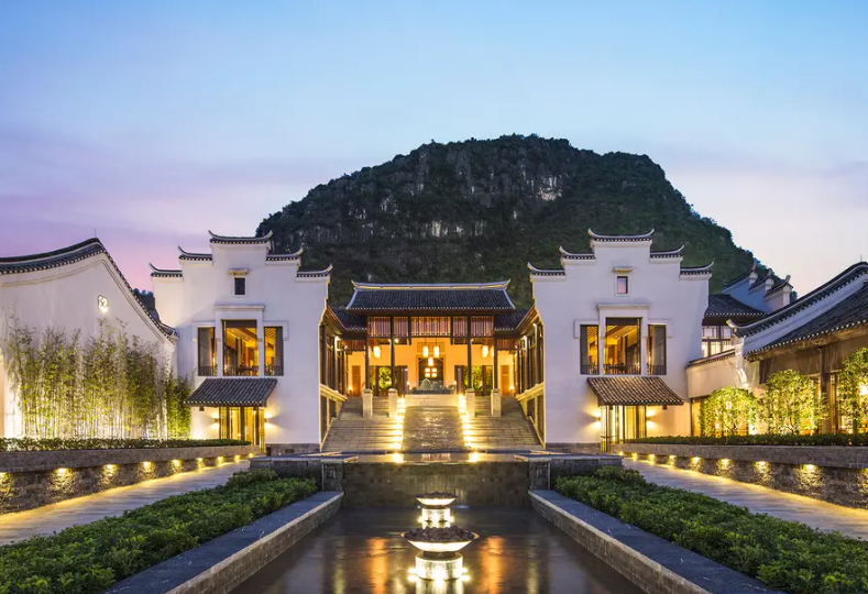 1762328239977754.png 悦榕庄.png